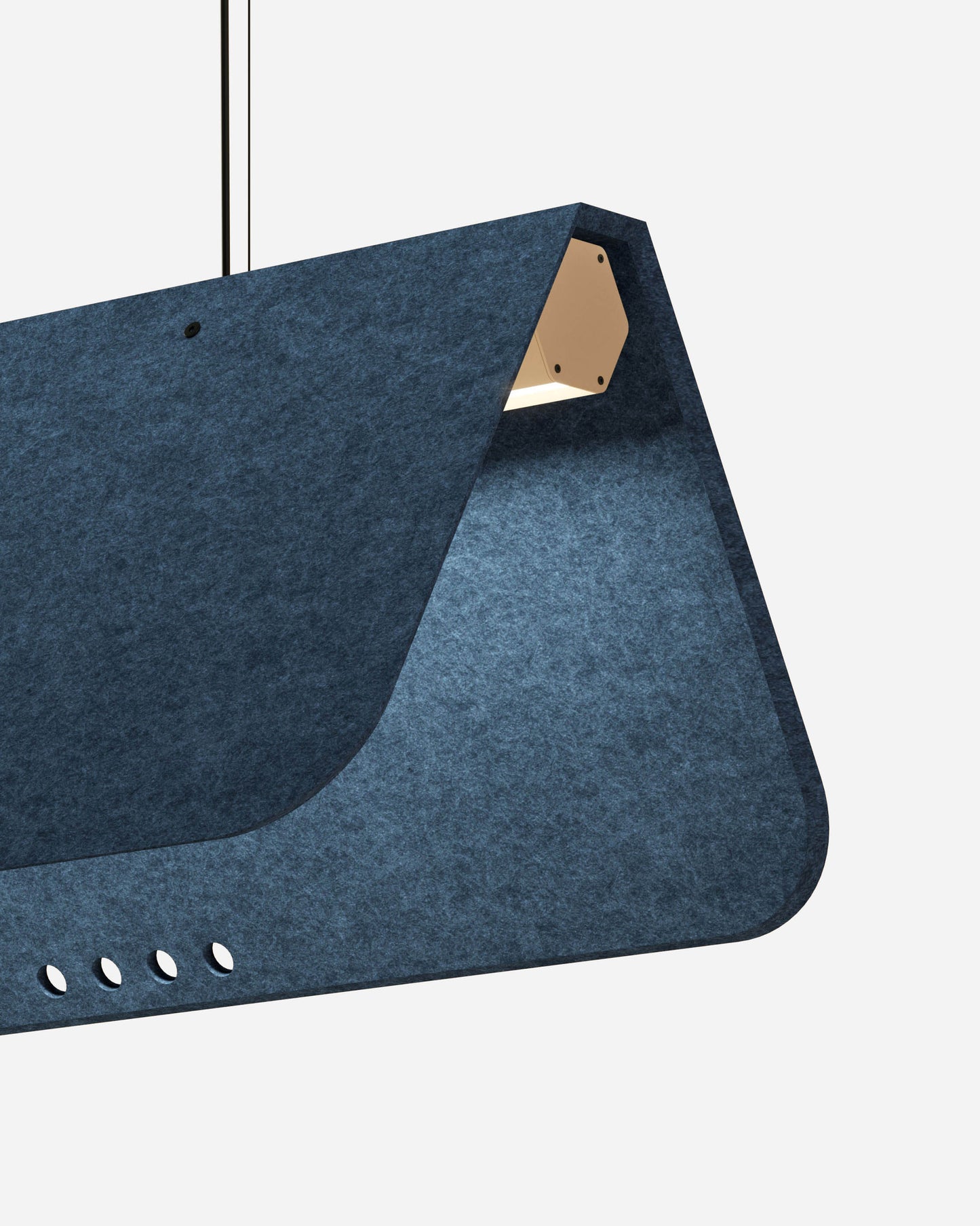 KUNTUR est un luminaire acoustique suspendu ON-OFF de la collection KALLMA