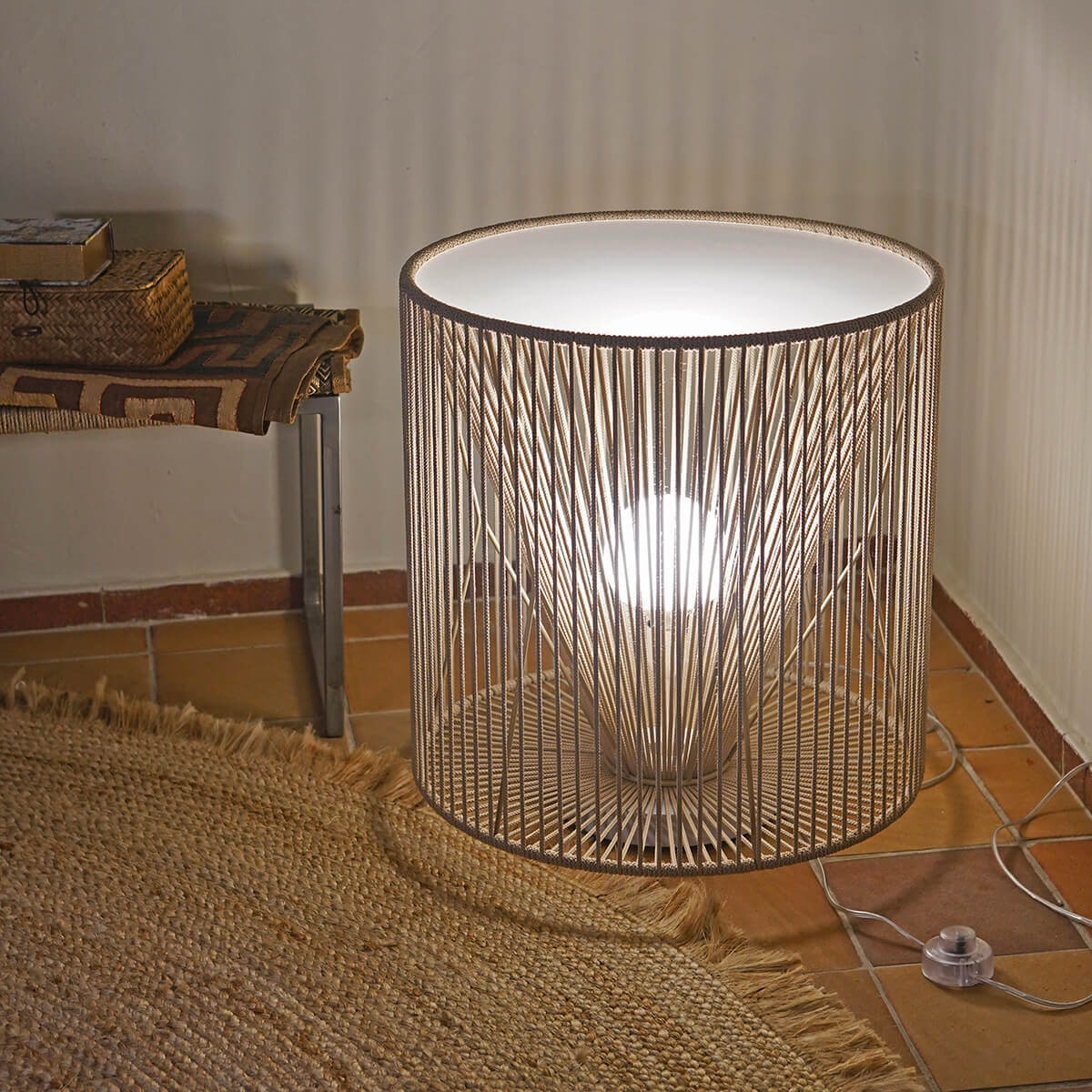 Lampe à poser en corde Mariola