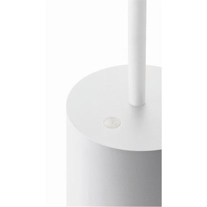 detail-lampe-de-table-minimaliste-yoru-big-blanche-avec-cable