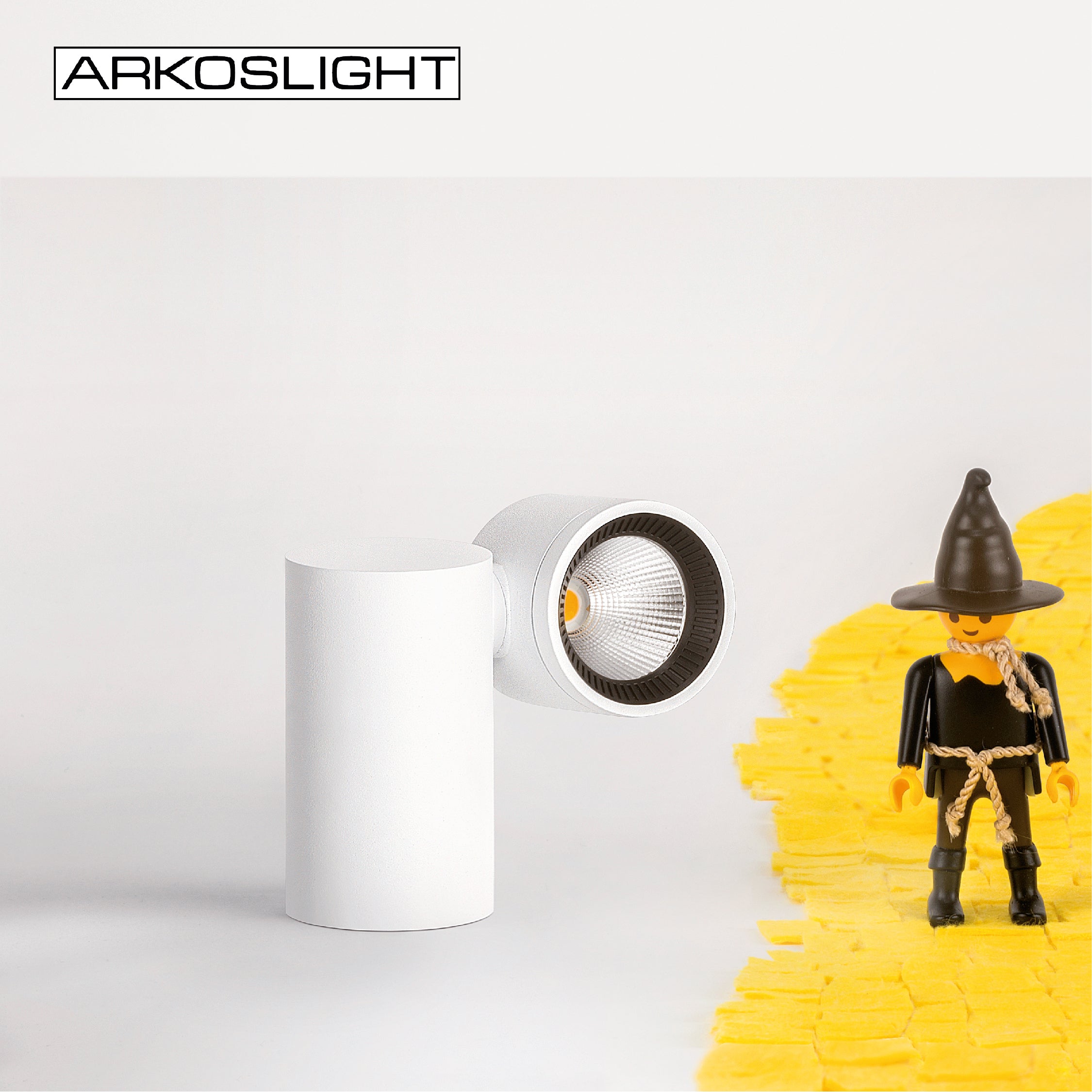 details-luminaire-surface-io