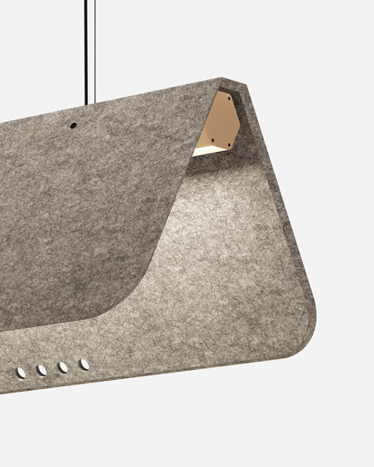 KUNTUR est un luminaire acoustique suspendu ON-OFF de la collection KALLMA